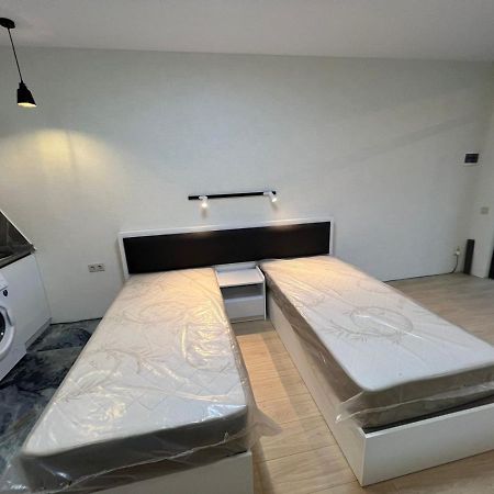 Batumi Hotel R&M Екстериор снимка