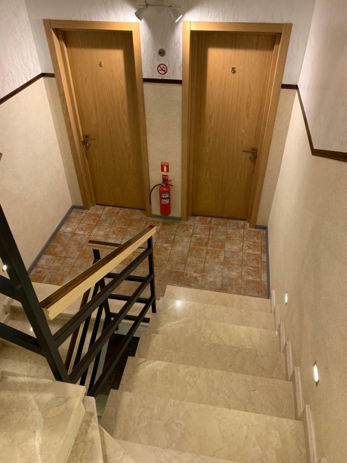 Batumi Hotel R&M Екстериор снимка